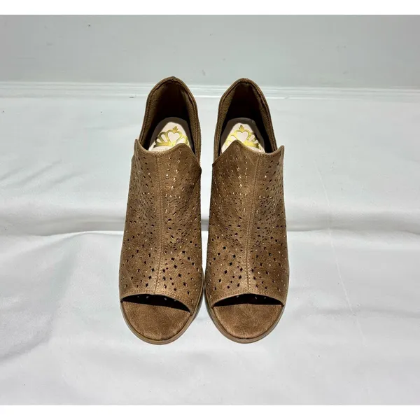 NEW Fergalicious peep-toe wedges Size 6 - Image 2
