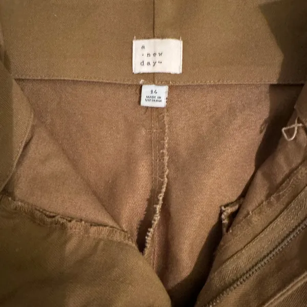 High Waisted Pants Size 14 - Image 7