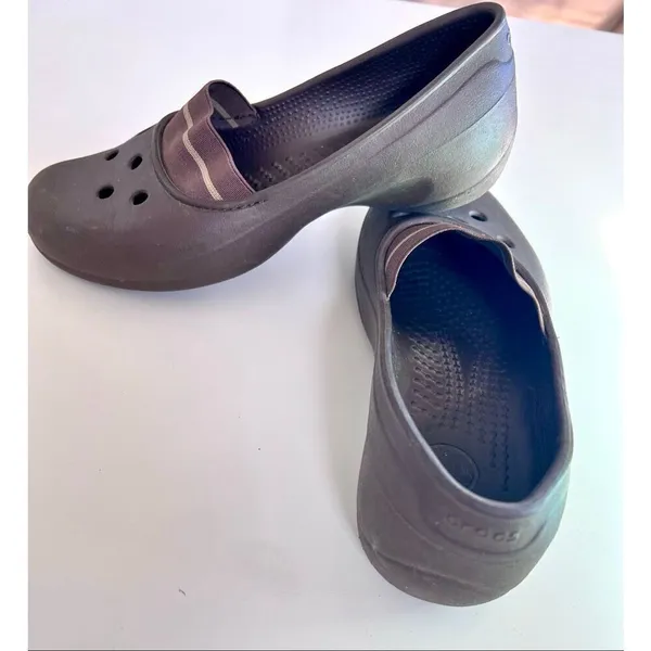 Crocs Juneau Flats Loafers Brown Womens Size 9 Slip On Shoes Elastic Band Rubber - Image 3