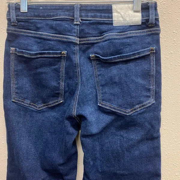 Zara Dark Wash Midrise Raw Hem Bootcut Ankle Jeans Non Ripped Size 4 Stretch - Image 7