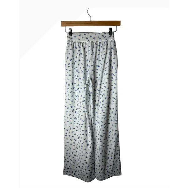 Hollister Pajama Pants Women XS White Blue Floral Wide Leg Loungwear Boho - Image 3