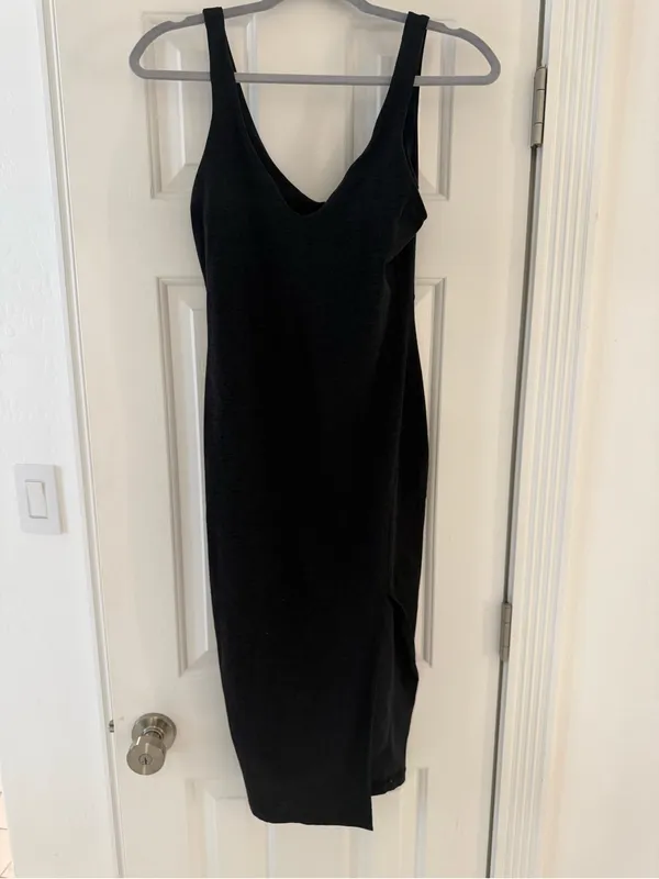 Beyond Yoga Black V-Neck Midi Tank Dress - Image 2