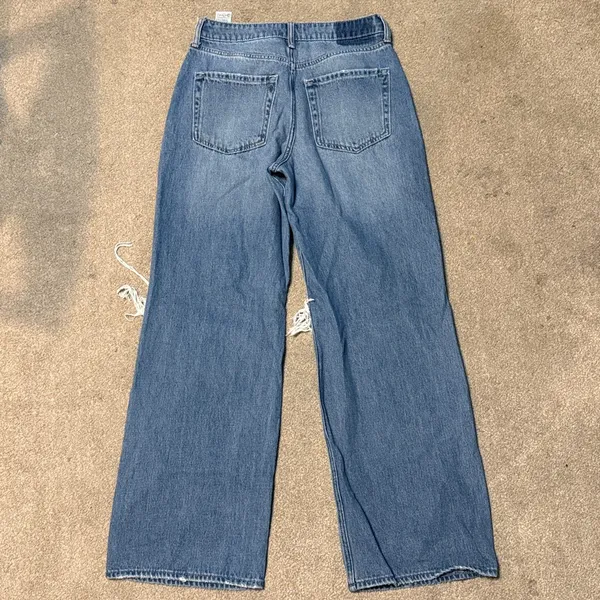 Hollister Medium Wash Distressed Ultra High Rise Baggy Jeans Size 6/28 - Image 3