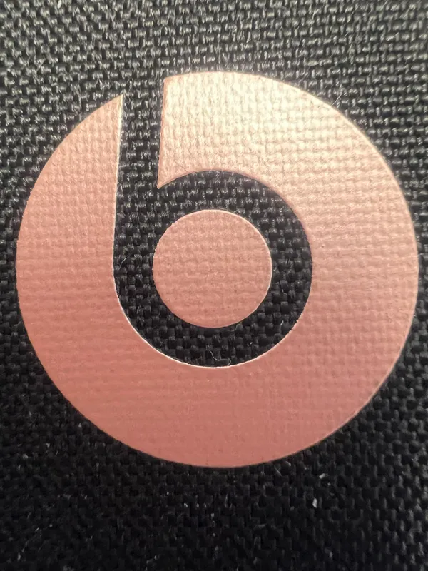 Beats by Dr. Dre | Beats headphone/earphone case.  - Image 13