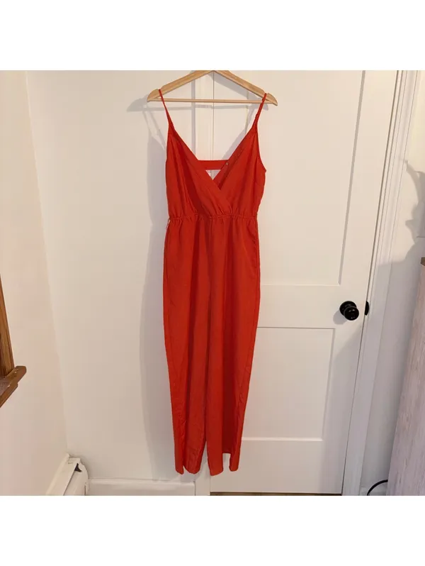 Flying Tomato $110 Woman’s M Open Back Wide Leg sleeveless jumpsuit - Image 3