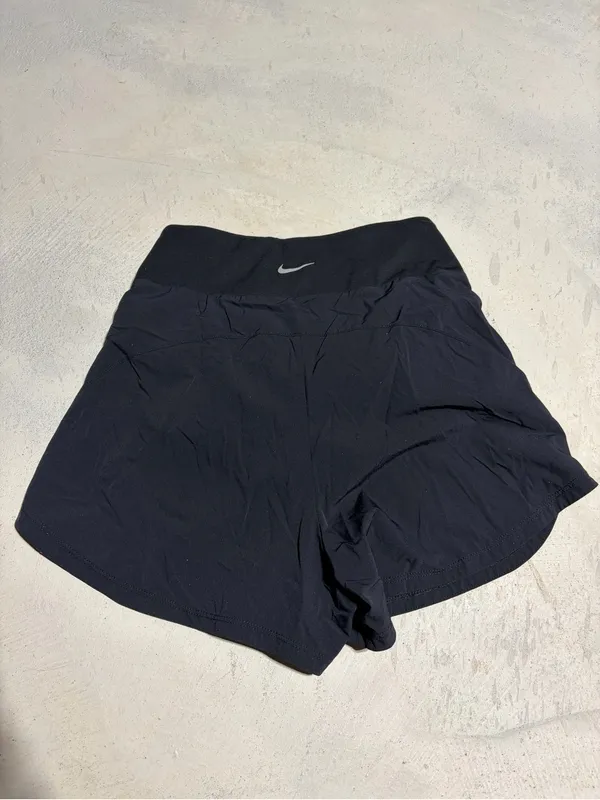 Nike Black Women's Active Shorts XS - Image 6