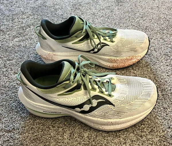 Saucony Triumph 21 Running Shoes - Image 3