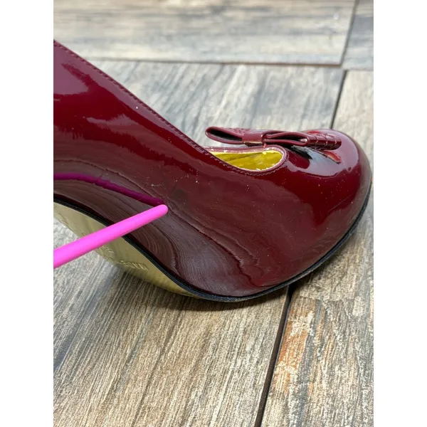 Juicy Couture Burgundy Patent Leather Bow Block Heel Pumps Made in Italy 5.5 M - Image 7
