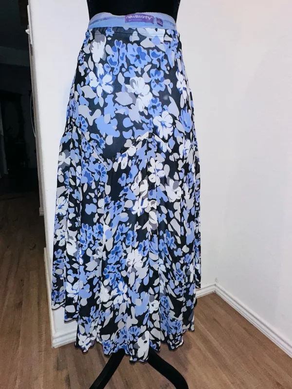 Women's Blue Floral Maxi Skirt - Flowing Print Skirt - Image 4
