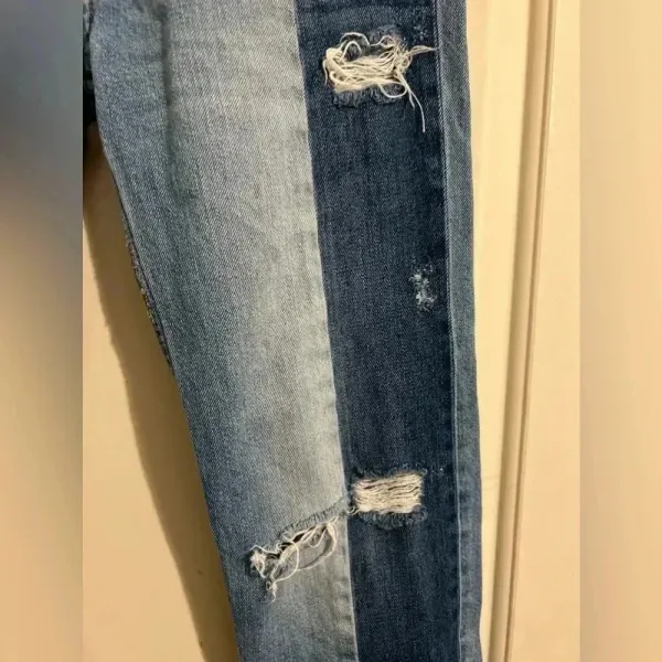 Free People We The Free‎ Women's Two Toned Patchwork Distressed Denim Jeans 24 - Image 8