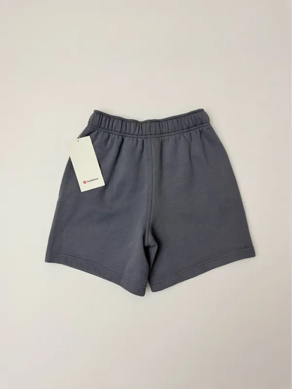 Lululemon Scuba Mid-Rise Oversized Short 7" *Graphic Solar Grey, XXS - Image 2