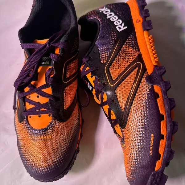 Reebok Black and Orange Sneakers - Image 8