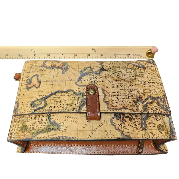 NWOT Patricia Nash European Map Crossbody Tan Wanderlust Shoulder Bag w/Chain Sm - Image 5