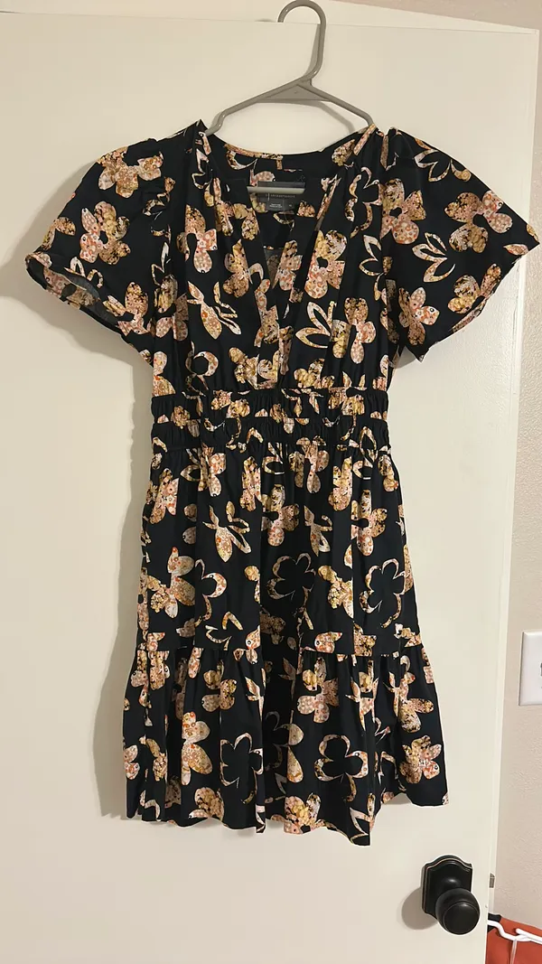 Anthropologie Somerset Mini Dress Black Neutral Floral Smocked Tiered Standard - Image 2