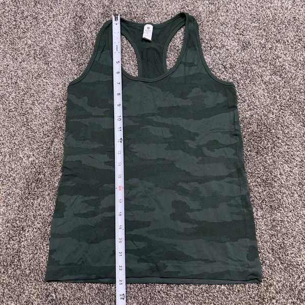 90 Degree green camo tank top in size S. Nylon & spandex blend. - Image 4