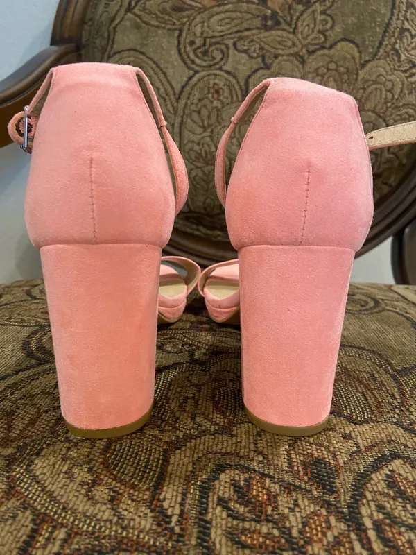 Chinese Laundry Block Heel - Image 4