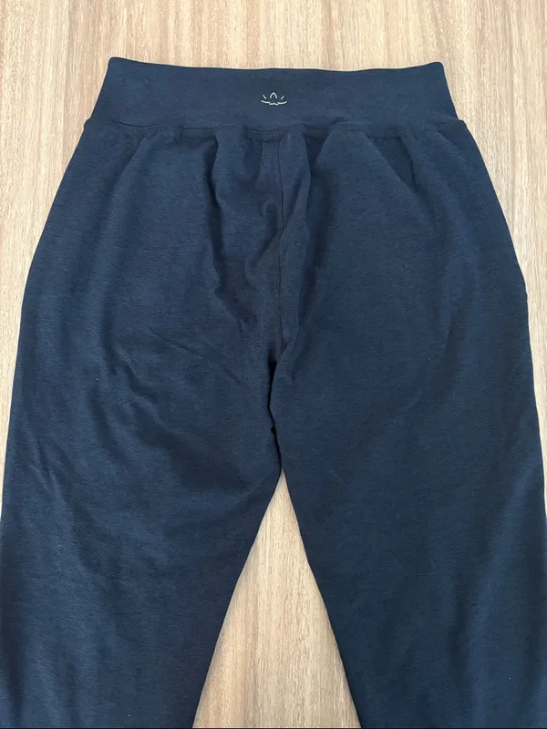 Beyond Yoga Spacedye Everyday Pants Women’s Size Medium Navy Blue - Image 5
