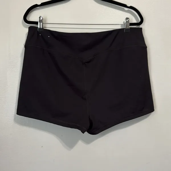 American Eagle The Everything Shortie Black Shorts Size XXL - Image 4