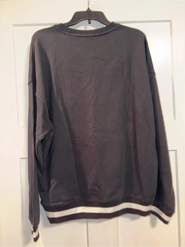 Beach Riot Winning Team Sweatshirt Large NWT - Image 3