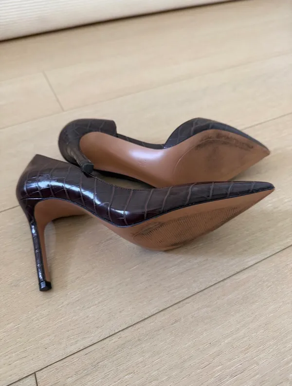 Mango Croc-Embossed D'Orsay Pointed Heels in Dark Brown - Image 5