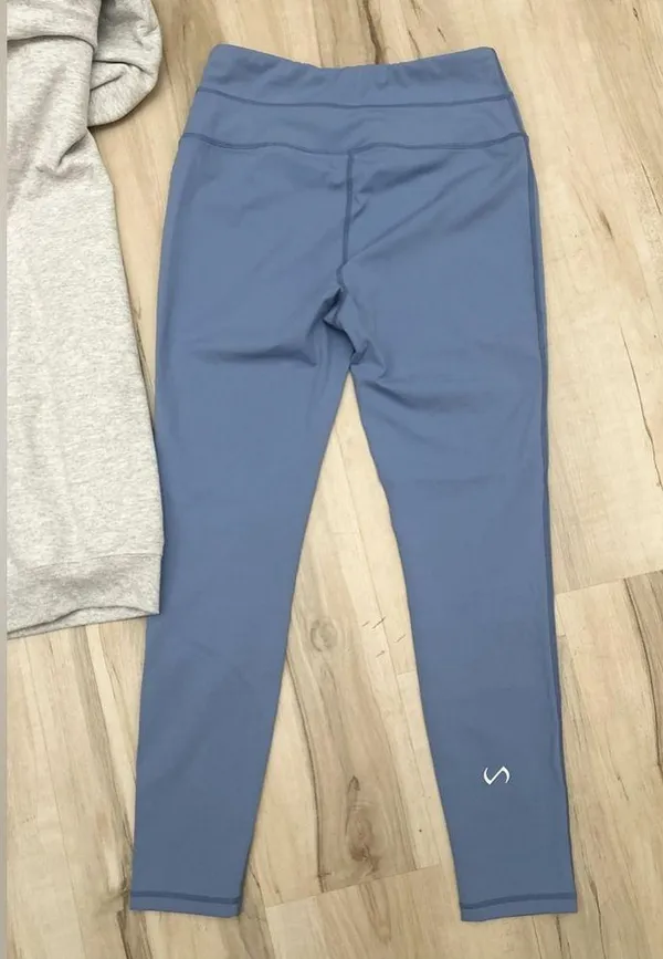 TLF Apparel leggings Size M - Image 9