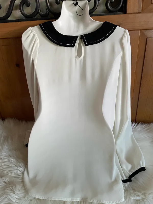 Forever 21 Long sleeve black & white sheer top with attached collar - Image 7