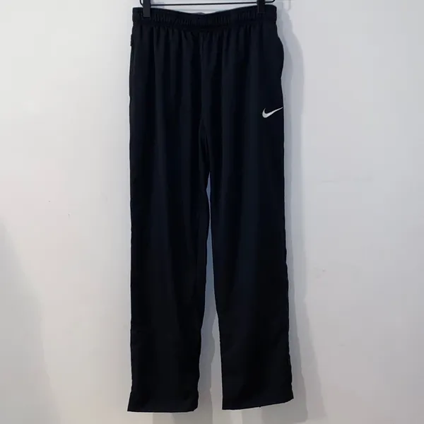 NWT!! Nike Dry Lightweight Wind Resistant Training Pants Size Small - Image 2