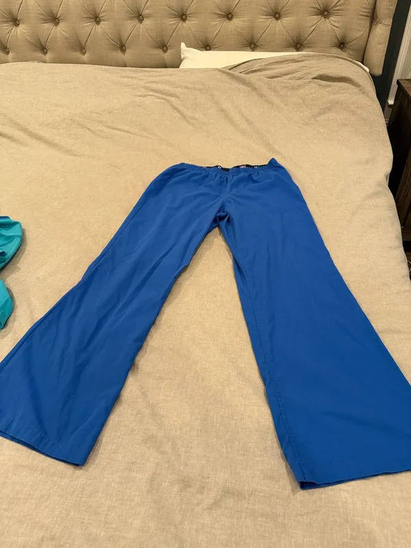 Urbane scrub set women’s size small Blue - Image 3