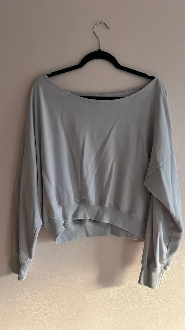 Hollister light purple off the shoulder crewneck - Image 2