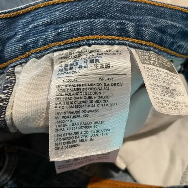 Levi's Wedgie Fit High Rise Distressed Ankle Jeans in Higher Love Medium Wash 26 - Image 7