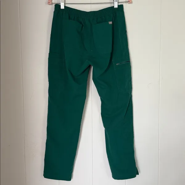 Green figs scrub pants - Image 2