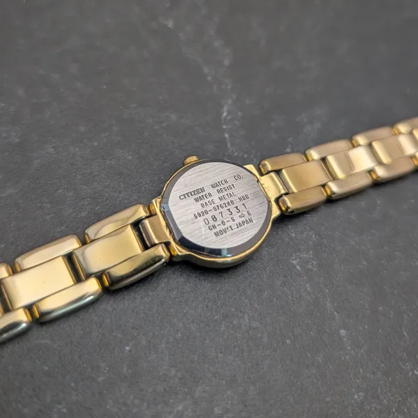 Ladies Citizen Watch Two Tone 5920-S76248 Needs New Battery - Image 7