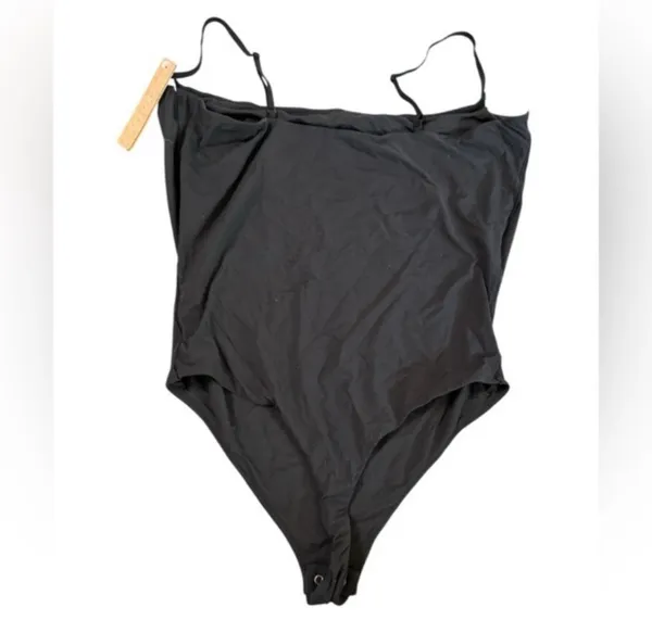 SKIMS Fits Everybody Cami Bodysuit XS - Image 3