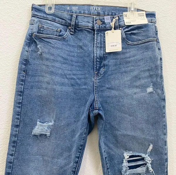 A.N.A. High Rise Straight Leg Jeans in Medium Bloom Size 14 NWT - Image 5