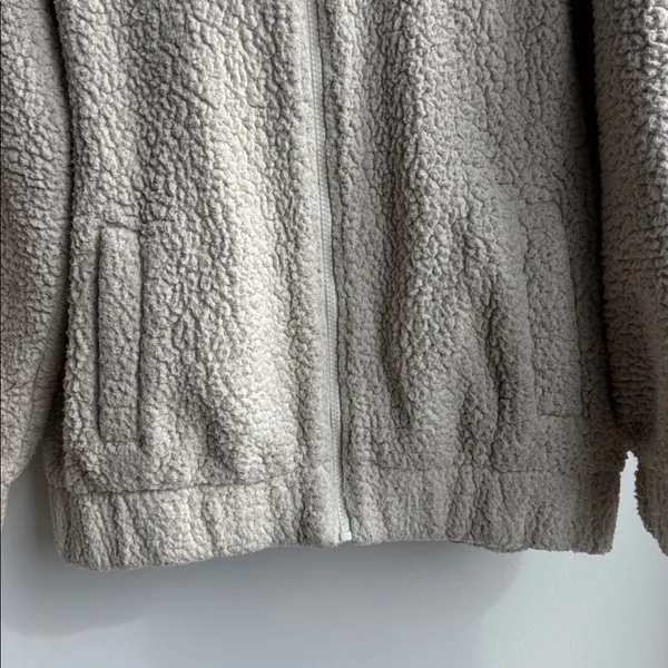 Aerie Cream Sherpa Jacket Size XS - Image 2