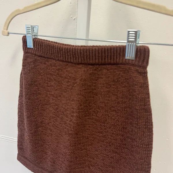 Peppermayo Chocolate Brown Knit Mini Skirt XS Textured Elastic Waist Ribbed Boho - Image 3