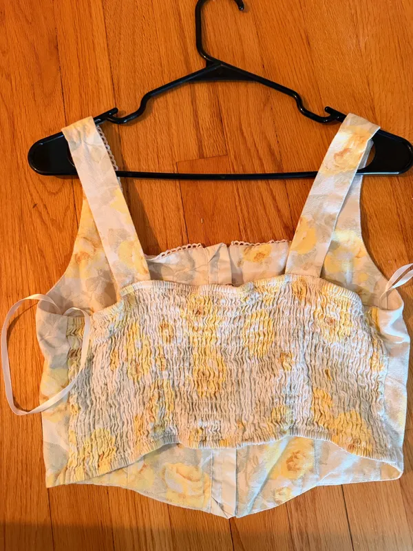 Monteau Yellow Floral Crop Top - Image 4