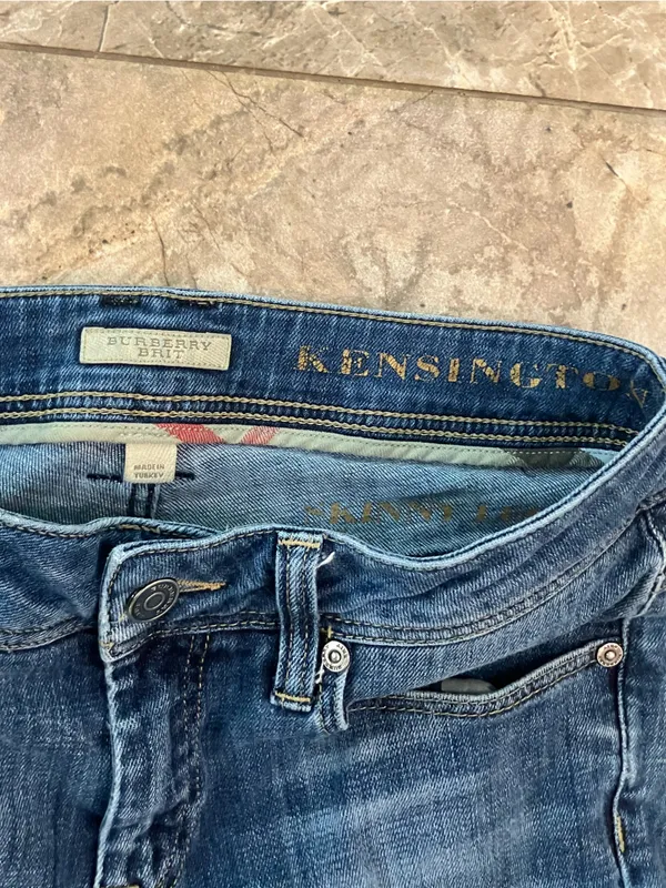 Burberry Kensington Skinny Leg Jeans - Image 2