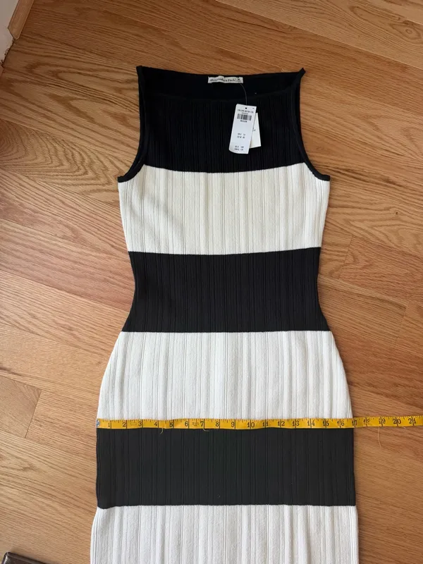 Abercrombie & Fitch Black Cream Striped Ribbed Knit Maxi Dress M NWT - Image 9