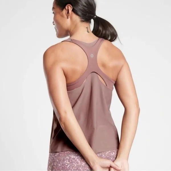 ✨Athleta Ultimate 2-in-1 Support Chocolate Sz Small Top✨ - Image 3
