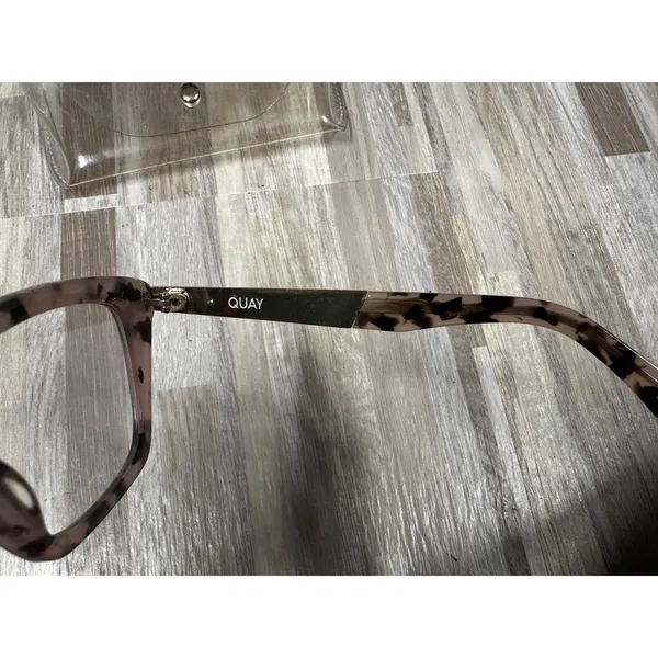Quay Prove It 1212 Oversized Sunglasses Womens - Image 6