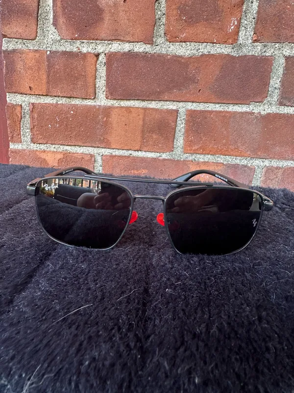 Ray-Ban Sunglasses - Image 2