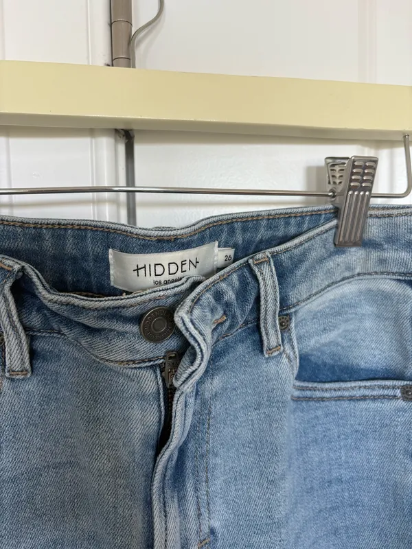 Hidden Jeans Distressed Jeans - Image 3