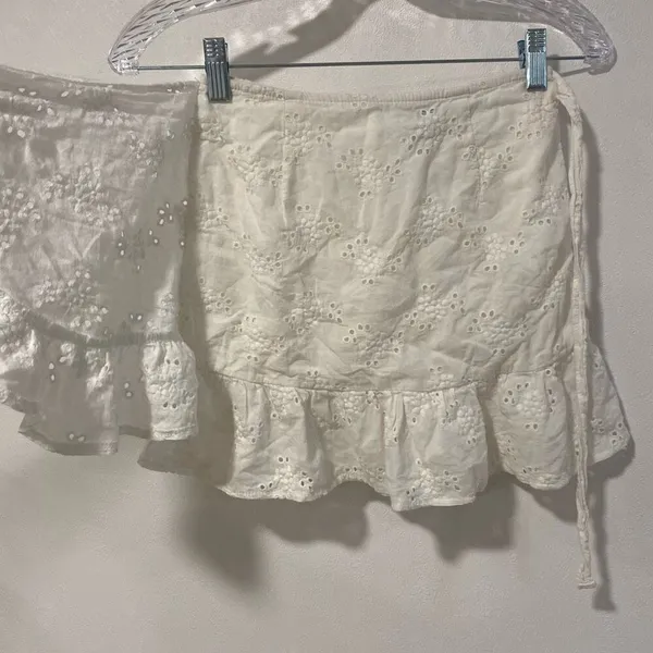 Princess Polly White Eyelet Ruffle Wrap Mini Skirt | Size 0 - Image 5