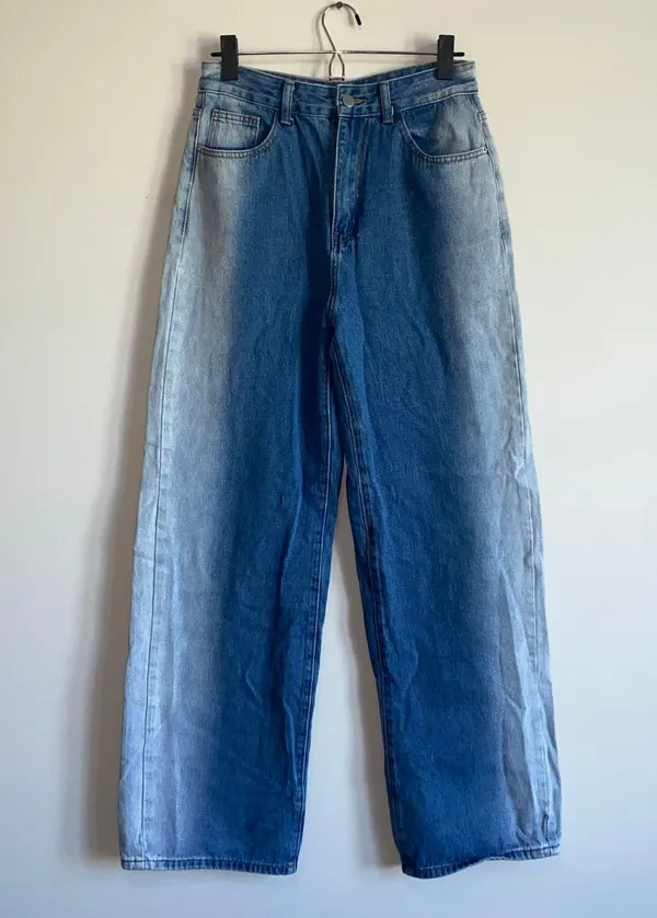 SheIn High Waisted Color Fade Jeans - Image 4