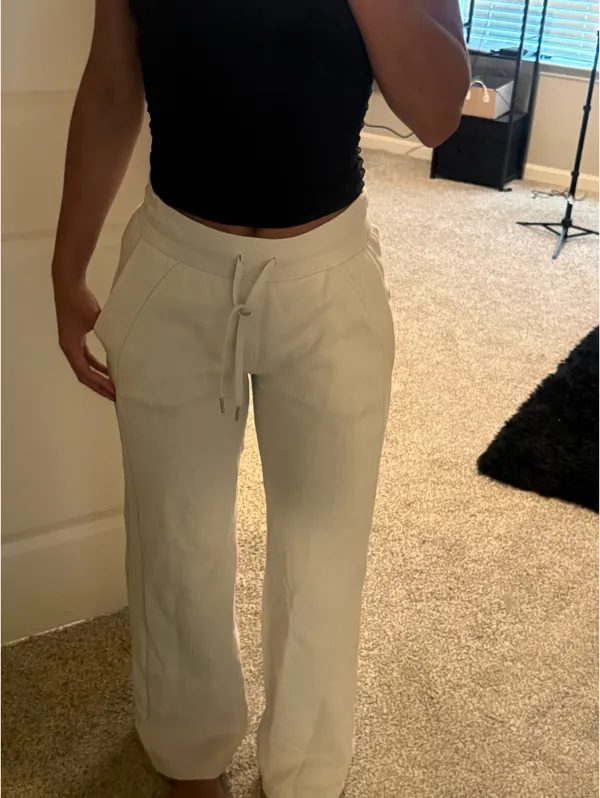 Lululemon Scuba Sweatpants - Image 2