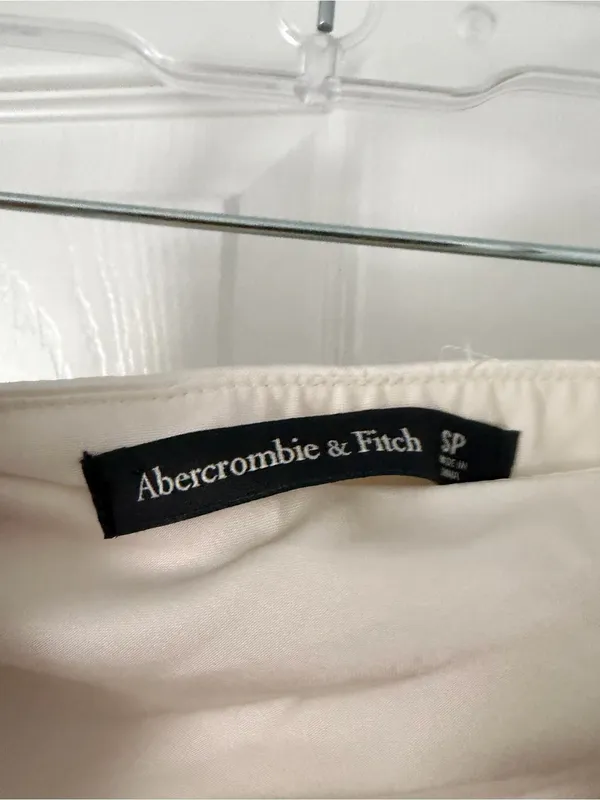 Abercrombie & Fitch White Satin Ruched Midi Skirt - Image 5