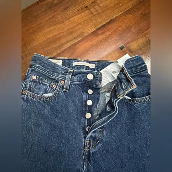 Levi’s Premium Ribcage Straight Jeans 24 High Rise Button Fly Dark Wash - Image 3