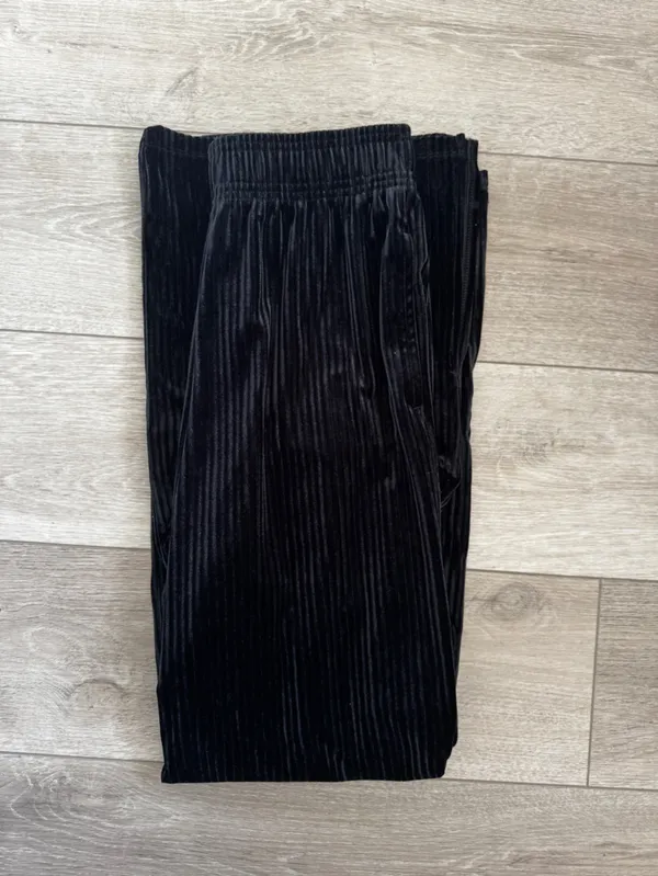 Colsie Black Ribbed Straight - Image 5