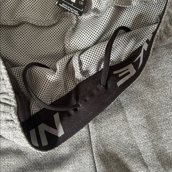 Nike 7” Inseam Silver/Gray Shorts - Image 4